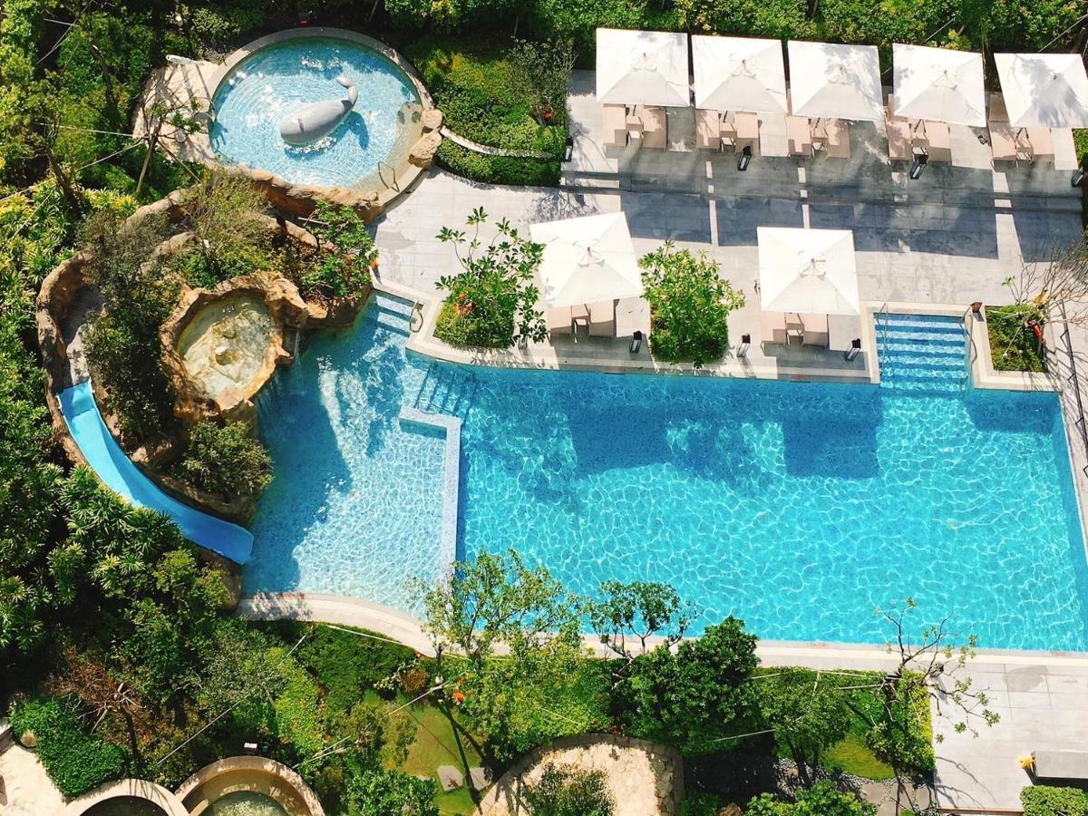 Mu Jiaoxi Hotel Экстерьер фото The swimming pool at the hotel
