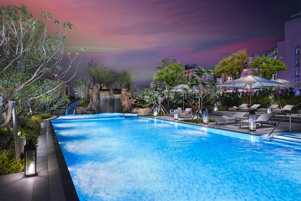 Mu Jiaoxi Hotel Экстерьер фото The swimming pool at the hotel