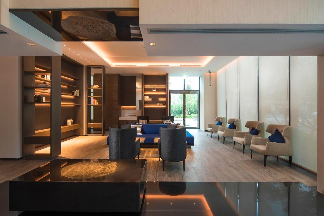 Mu Jiaoxi Hotel Экстерьер фото The lounge at the airport